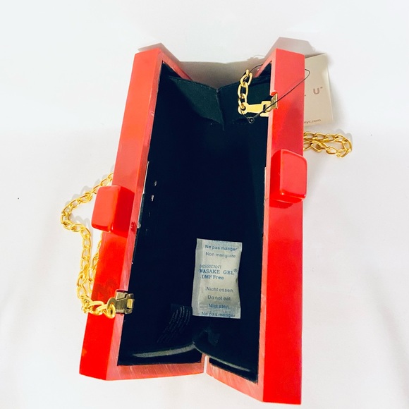 Lulu Be Merry Christmas Handbag Acrylic - Picture 4 of 4